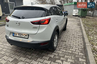 Внедорожник / Кроссовер Mazda CX-3 2015 в 