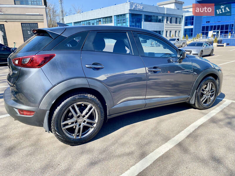 Внедорожник / Кроссовер Mazda CX-3 2016 в Киеве