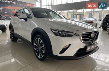 Позашляховик / Кросовер Mazda CX-3 2023 в 