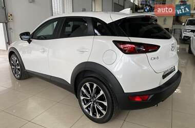 Позашляховик / Кросовер Mazda CX-3 2023 в 
