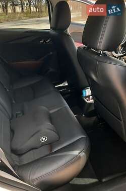 Внедорожник / Кроссовер Mazda CX-3 2017 в 