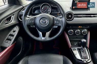 Внедорожник / Кроссовер Mazda CX-3 2016 в 
