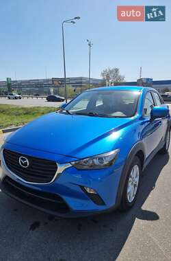 Позашляховик / Кросовер Mazda CX-3 2017 в 