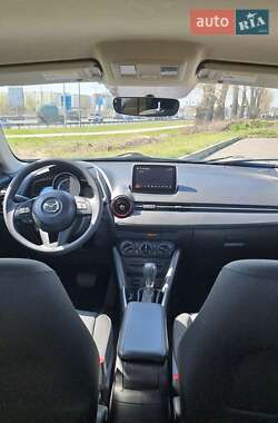 Позашляховик / Кросовер Mazda CX-3 2017 в 