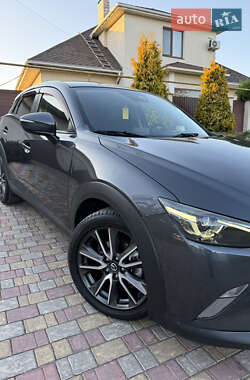 Внедорожник / Кроссовер Mazda CX-3 2016 в 