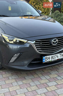 Внедорожник / Кроссовер Mazda CX-3 2016 в 