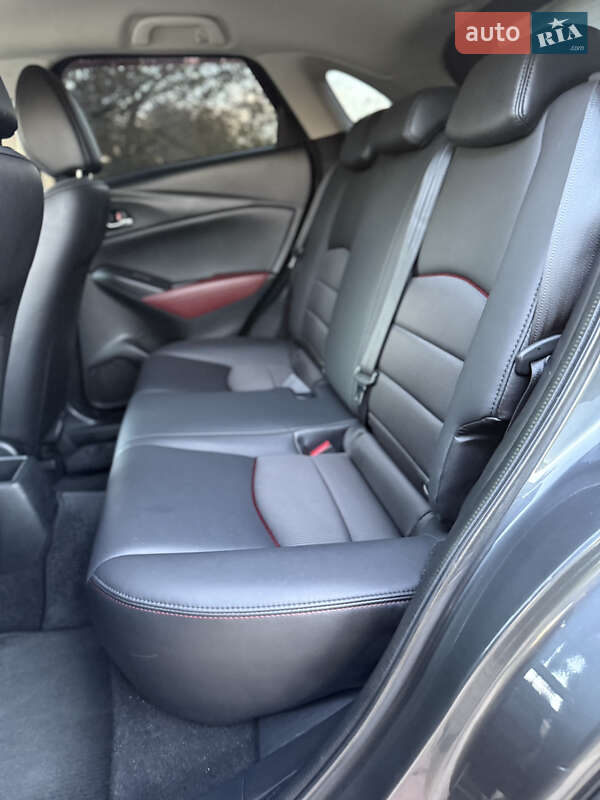 Внедорожник / Кроссовер Mazda CX-3 2016 в Одессе