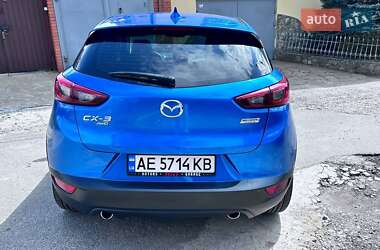 Внедорожник / Кроссовер Mazda CX-3 2015 в 