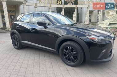 Позашляховик / Кросовер Mazda CX-3 2016 в 
