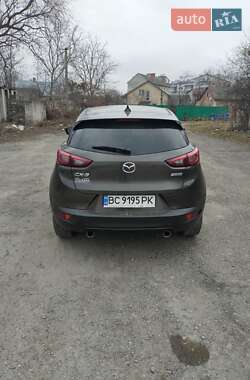 Внедорожник / Кроссовер Mazda CX-3 2015 в 