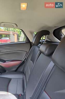 Внедорожник / Кроссовер Mazda CX-3 2015 в 