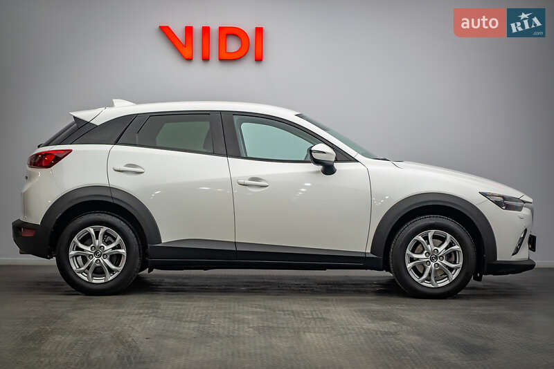 Хэтчбек Mazda CX-3 2017 в Киеве фото 4 Хэтчбек Mazda CX-3 2017 в Киеве