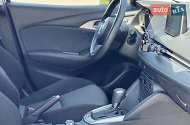 Позашляховик / Кросовер Mazda CX-3 2016 в 