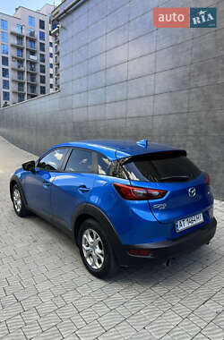 Позашляховик / Кросовер Mazda CX-3 2016 в 
