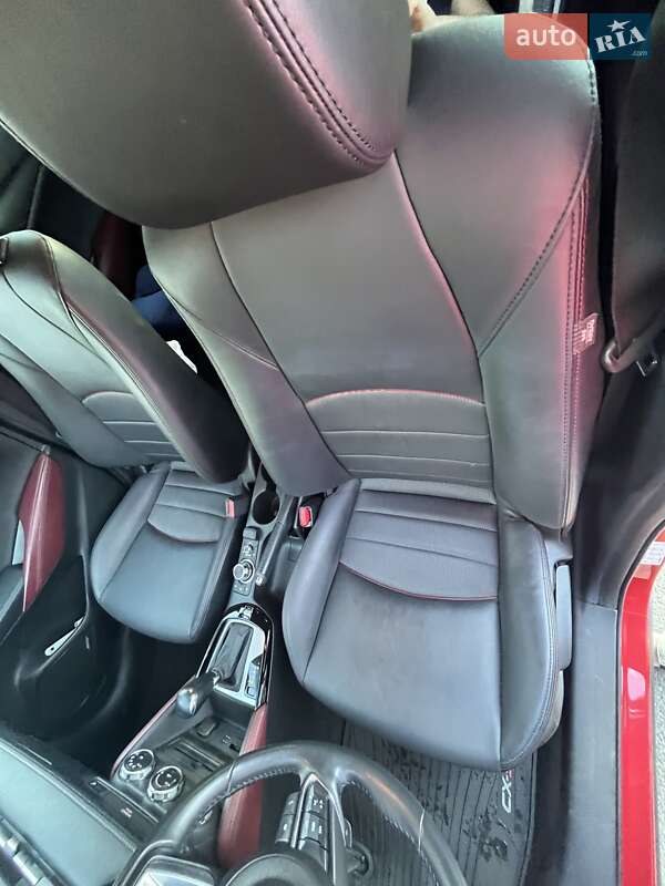 Внедорожник / Кроссовер Mazda CX-3 2017 в Киеве