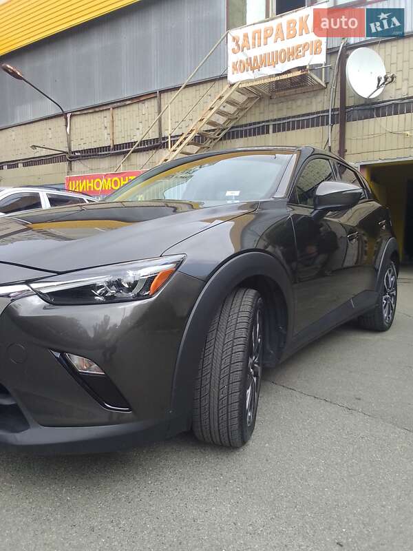 Внедорожник / Кроссовер Mazda CX-3 2018 в Киеве