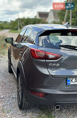 Внедорожник / Кроссовер Mazda CX-3 2015 в 