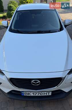 Внедорожник / Кроссовер Mazda CX-3 2016 в 