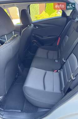 Внедорожник / Кроссовер Mazda CX-3 2016 в 