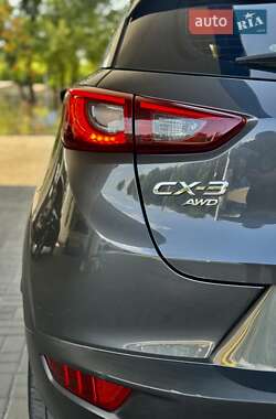 Внедорожник / Кроссовер Mazda CX-3 2015 в 