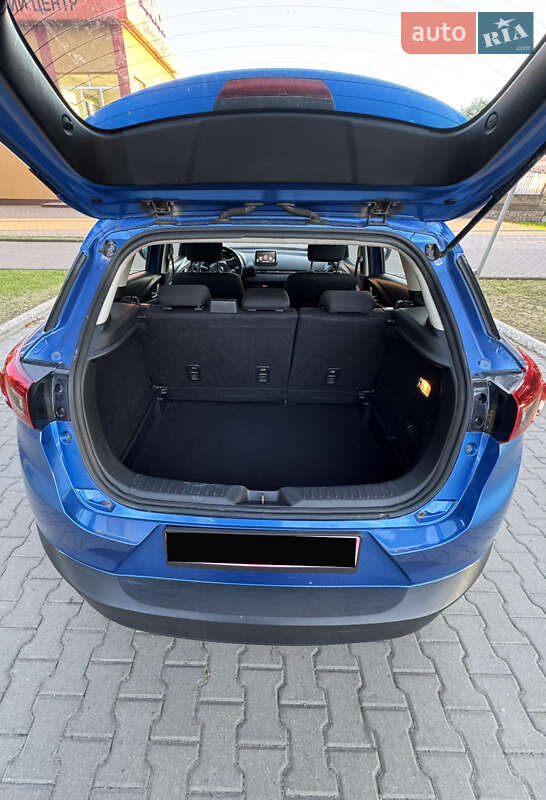 Внедорожник / Кроссовер Mazda CX-3 2016 в Лубнах