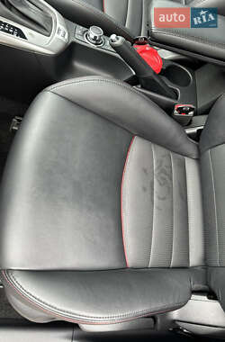 Внедорожник / Кроссовер Mazda CX-3 2016 в 