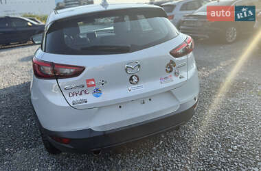 Внедорожник / Кроссовер Mazda CX-3 2016 в 