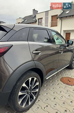 Позашляховик / Кросовер Mazda CX-3 2018 в 