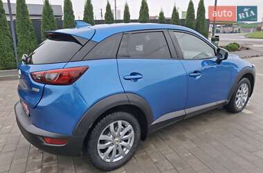 Позашляховик / Кросовер Mazda CX-3 2017 в 