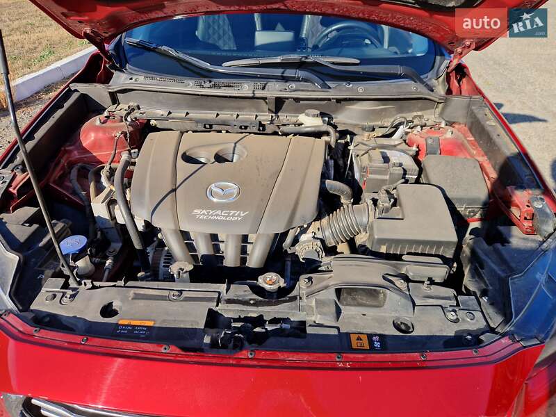 Внедорожник / Кроссовер Mazda CX-3 2015 в Белгороде-Днестровском