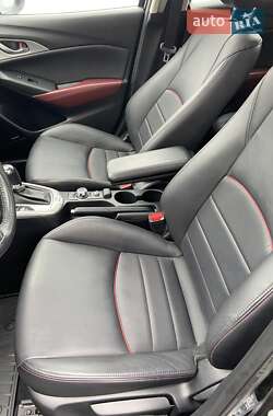 Внедорожник / Кроссовер Mazda CX-3 2017 в 