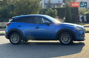 Внедорожник / Кроссовер Mazda CX-3 2015 в 