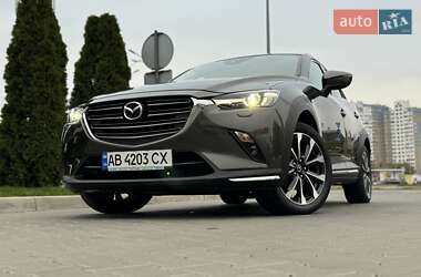 Позашляховик / Кросовер Mazda CX-3 2018 в  фото 44 Позашляховик / Кросовер Mazda CX-3 2018 в