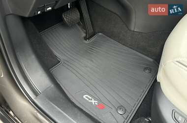 Позашляховик / Кросовер Mazda CX-3 2018 в  фото 61 Позашляховик / Кросовер Mazda CX-3 2018 в