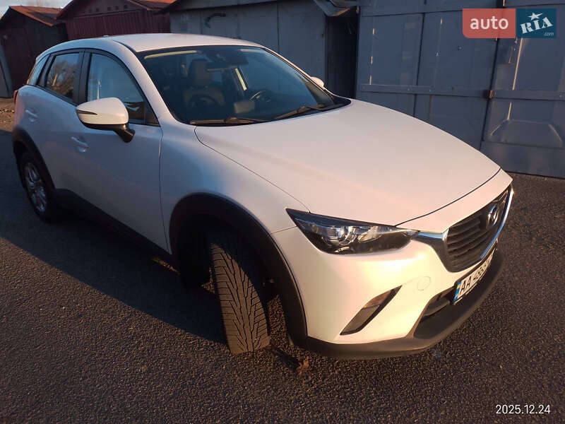 Внедорожник / Кроссовер Mazda CX-3 2016 в Киеве