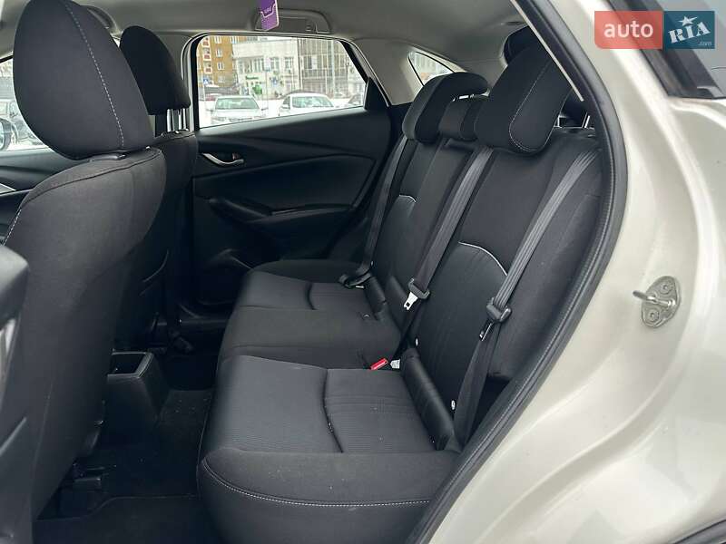 Внедорожник / Кроссовер Mazda CX-3 2016 в Киеве