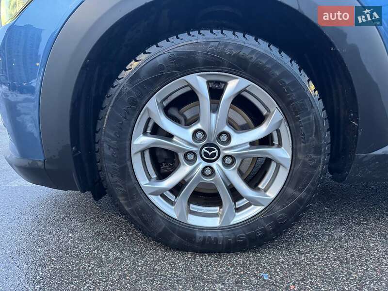 Внедорожник / Кроссовер Mazda CX-3 2017 в Киеве