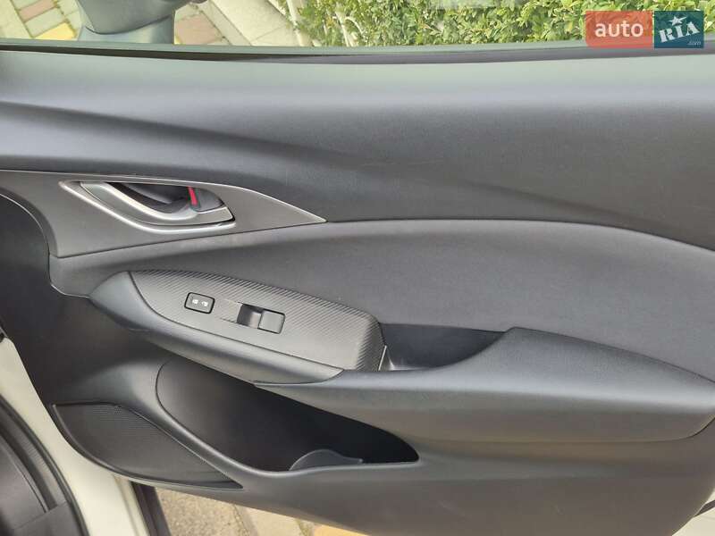 Внедорожник / Кроссовер Mazda CX-3 2015 в Одессе фото 38 Внедорожник / Кроссовер Mazda CX-3 2015 в Одессе