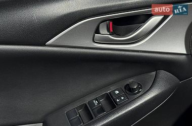 Внедорожник / Кроссовер Mazda CX-3 2016 в Ровно