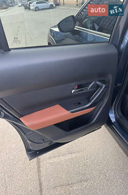 Внедорожник / Кроссовер Mazda CX-50 2024 в 