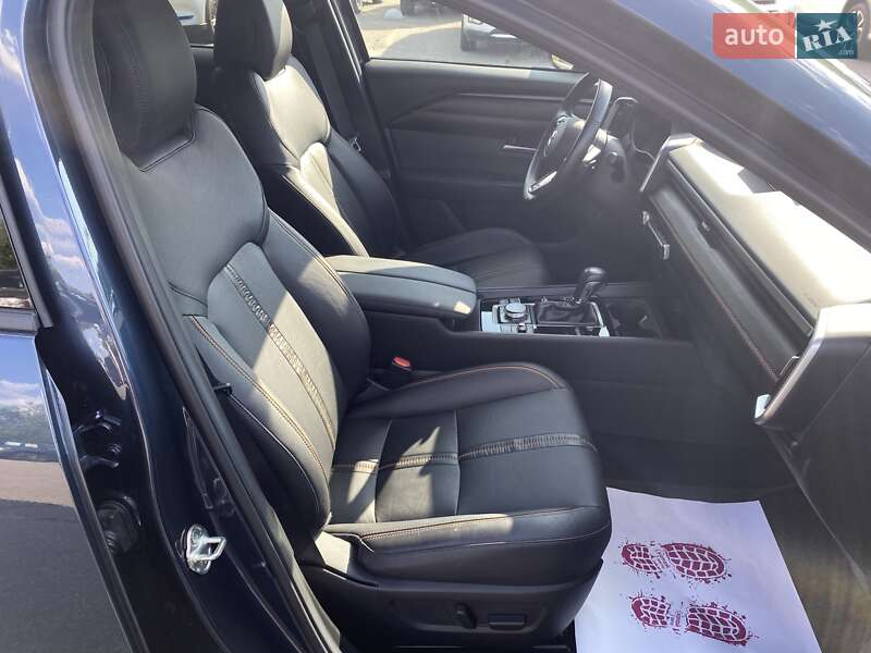 Позашляховик / Кросовер Mazda CX-50 2022 в Дніпрі