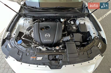 Внедорожник / Кроссовер Mazda CX-50 2023 в 