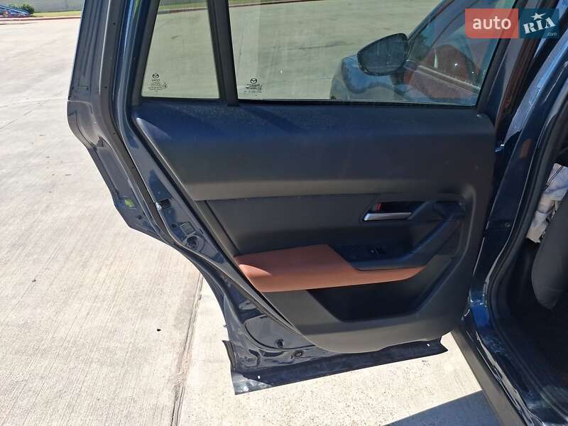 Позашляховик / Кросовер Mazda CX-50 2023 в Києві фото 30 Позашляховик / Кросовер Mazda CX-50 2023 в Києві