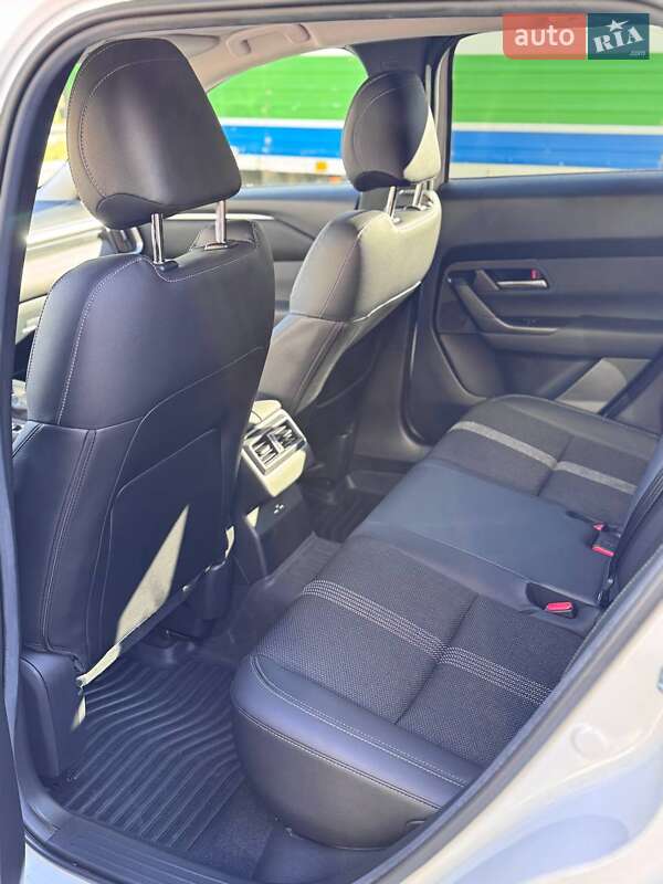 Внедорожник / Кроссовер Mazda CX-50 2024 в Ровно