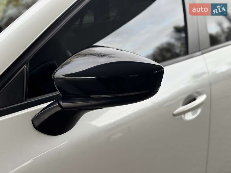 Позашляховик / Кросовер Mazda CX-50 2022 в Дніпрі фото 16 Позашляховик / Кросовер Mazda CX-50 2022 в Дніпрі