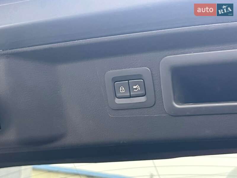 Позашляховик / Кросовер Mazda CX-50 2024 в Києві