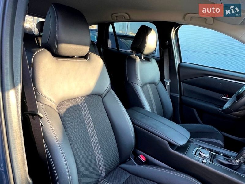 Внедорожник / Кроссовер Mazda CX-50 2024 в Киеве