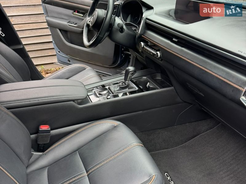 Позашляховик / Кросовер Mazda CX-50 2022 в Києві