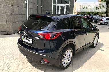 Внедорожник / Кроссовер Mazda CX-5 2015 в 