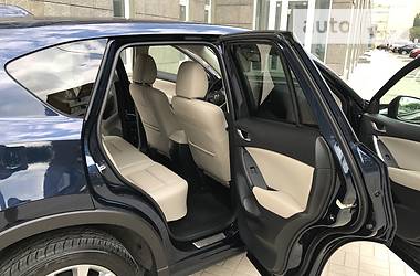 Внедорожник / Кроссовер Mazda CX-5 2015 в 